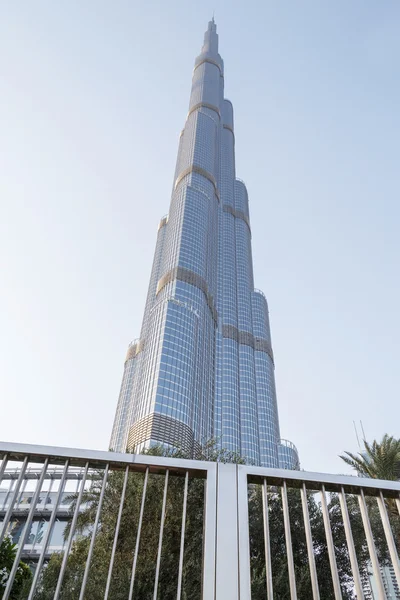 DUBAI, Emirados Árabes Unidos - 11 de maio de 2016: Burj Khalifa tower — Fotografia de Stock