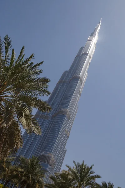 DUBAI, Emirados Árabes Unidos - 14 de maio de 2016: Burj Khalifa — Fotografia de Stock