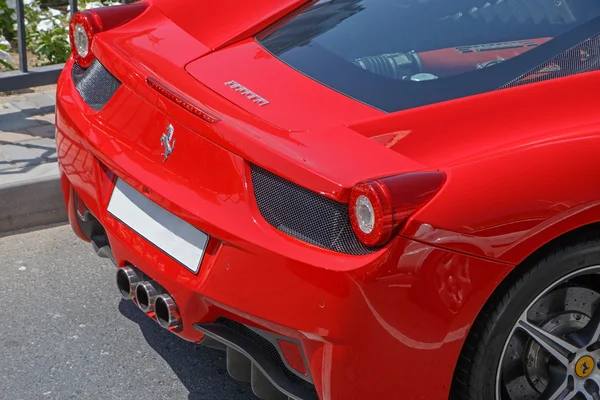 Dubaj, ZEA - 15 maja 2016 r.: z bliska Ferrari 458 Italia — Zdjęcie stockowe