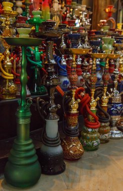 Dubai, Birleşik Arap Emirlikleri - 14 Mayıs 2016: nargile, mağaza