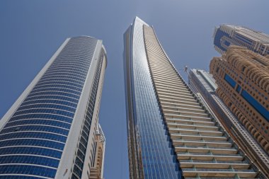 Dubai, Birleşik Arap Emirlikleri - 15 Mayıs 2016: Dubai kuleleri