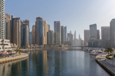 Dubai, Birleşik Arap Emirlikleri - 15 Mayıs 2016: Dubai Marina, görme