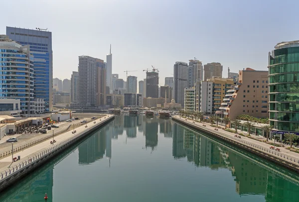 DUBAI, UAE - MAY 12, 2016: gulf in Dubai Marina — Stock Photo, Image