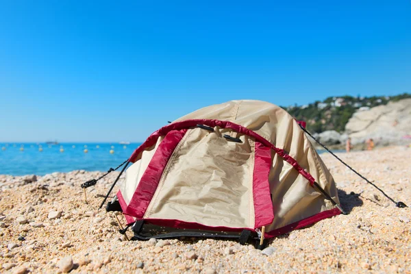 Zelt am Strand — Stockfoto