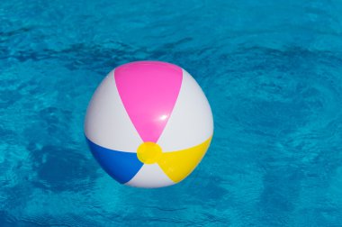 Şişme havuz baloda