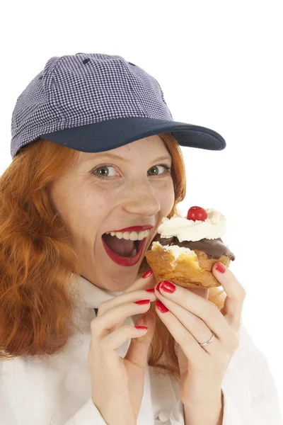 Fêmea padeiro chef com pastelaria — Fotografia de Stock