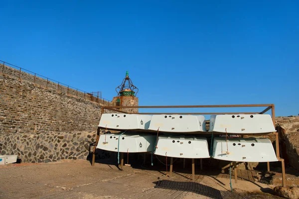 Faro Pueblo Francés Collioure Con Barcos Alquiler — Foto de Stock