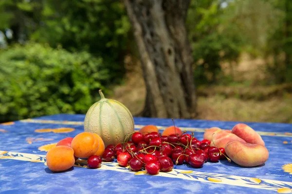 Fresh fruit in France — Stock Photo, Image