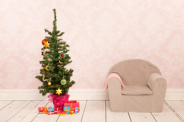 Christmas tree in interior — Stock Photo, Image