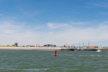 Küçük liman Flamanca ada Texel