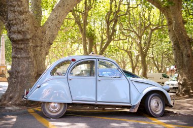 Tipik Fransız otomobil bir Meydanı