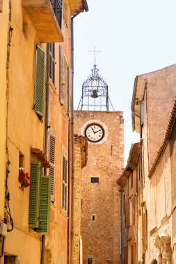 Bagnols-tr-Foret Fransa