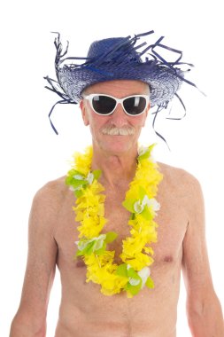 kumsalda emekli adam