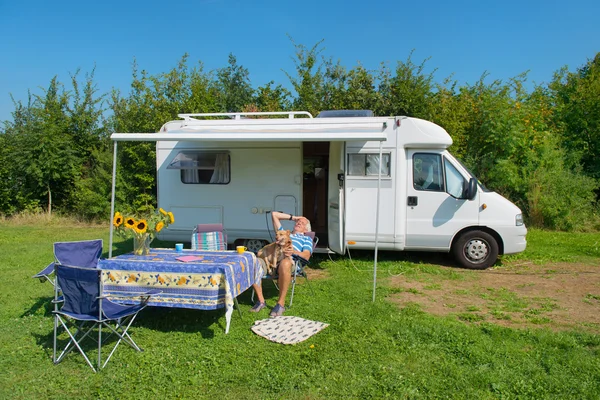 Travel with mobil home — Stock Photo, Image