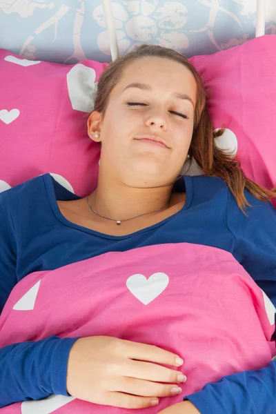 Durmiendo adolescente chica — Foto de Stock