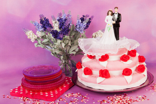 свадебный торт с парой
