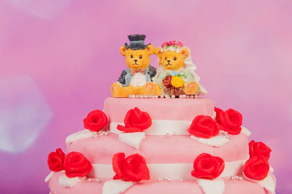 Wedding cake with bears — Stock Photo, Image