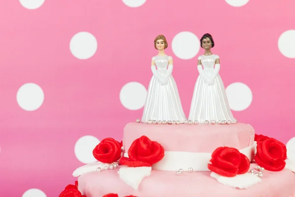 Gâteau de mariage avec couple lesbien Images De Stock Libres De Droits