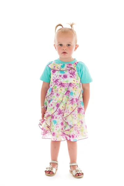 Дівчина Тоддлер в літній сукні — стокове фото
