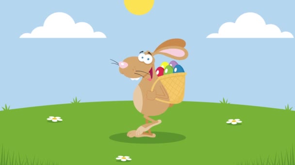 バスケットと卵で走る幸せな灰色のイースターウサギ 風景を背景にした4Kアニメーションビデオモーショングラフィックス — ストック動画