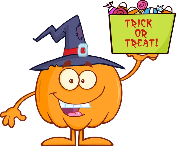 Sorrindo abóbora de Halloween com um chapéu de bruxa segura uma caixa com doces — Fotografia de Stock