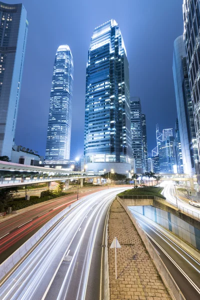 Stad dynamische nacht — Stockfoto