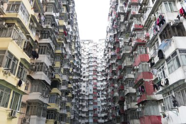 kalabalık hong kong
