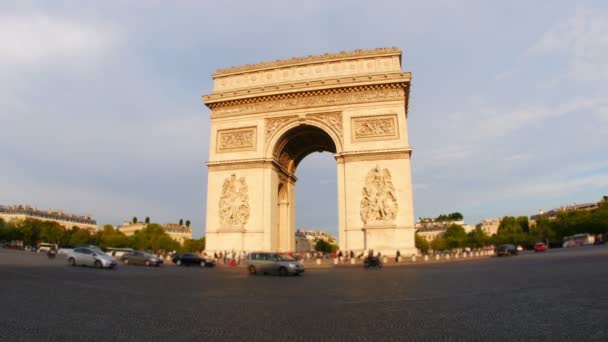 Champs Elysees vista con traffico — Video Stock