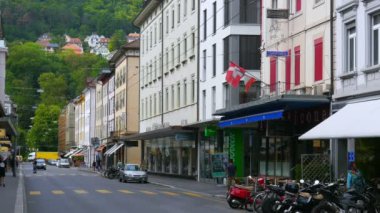 Swiss sokak üzerinde günlük yaşam