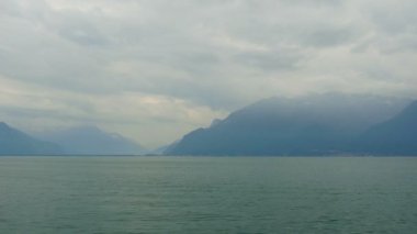 Geneva Gölü ve Alpler