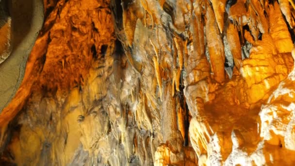 Mencilis cave in Turkey — Stock Video
