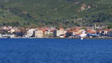 Deniz kenarındaki güzel Yeni Foca