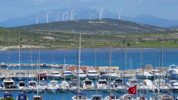 Alacati Marina in Turkije — Stockvideo