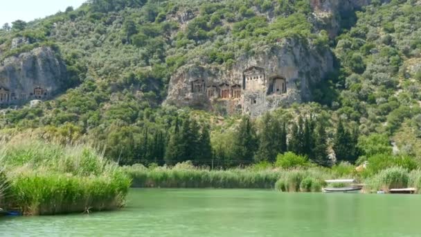 Türkiye'de Nehri üzerinde tekne turu — Stok video