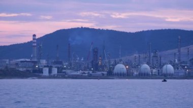 Aliağa petrol rafinerisi