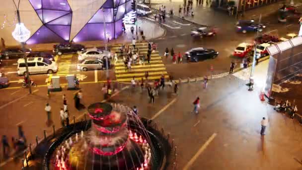 Trafik tam bir gece, timelapse — Stok video