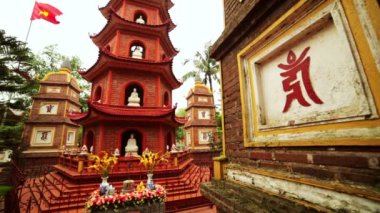 Tran Quoc Tapınağı Pagoda