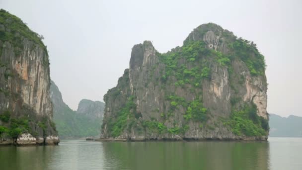 Îles calcaires de montagne — Video