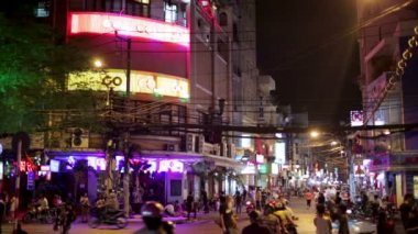 Pham Ngu Lao Street gece hayatı