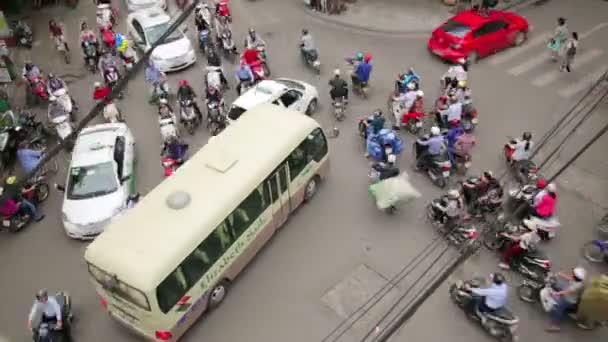 Crazy motorbikes traffic — Stock Video