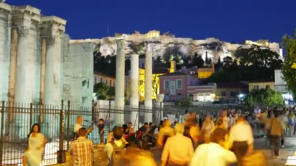 Pessoas na Praça Monastiraki — Vídeo de Stock