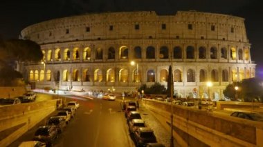 Geceleri antik Colosseum