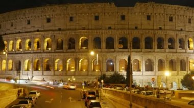 Geceleri antik Colosseum