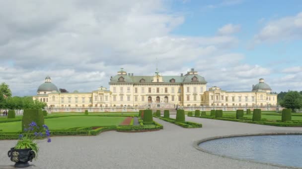 Drottningholm παλάτι στη Στοκχόλμη — Αρχείο Βίντεο