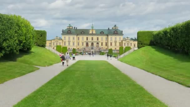 Palácio Drottningholm em Estocolmo — Vídeo de Stock