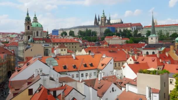 Charles bridge and castle in Prague — Stock Video