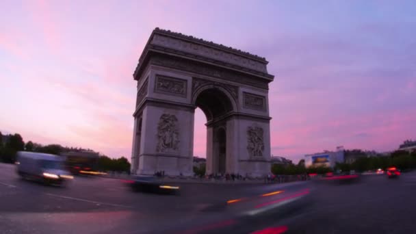 Champs Elysees bij zonsondergang in Parijs — Stockvideo