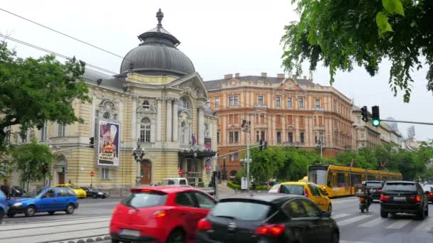 Tráfego de rua em Budapeste — Vídeo de Stock