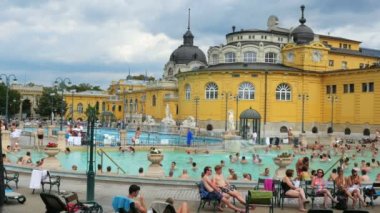Szechenyi termal banyo