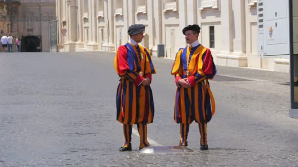 Swiss Guards of Pope — Stock Video